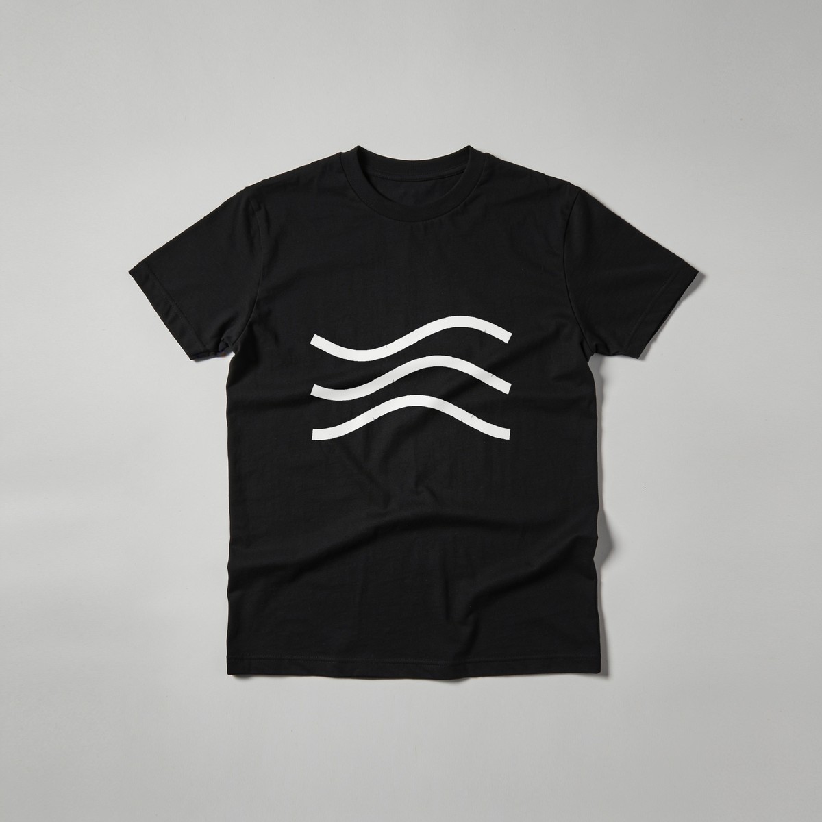 Wave Tee